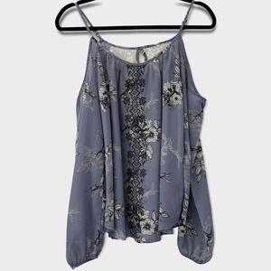 Light purple lavender floral print cold shoulder flowy blouse large